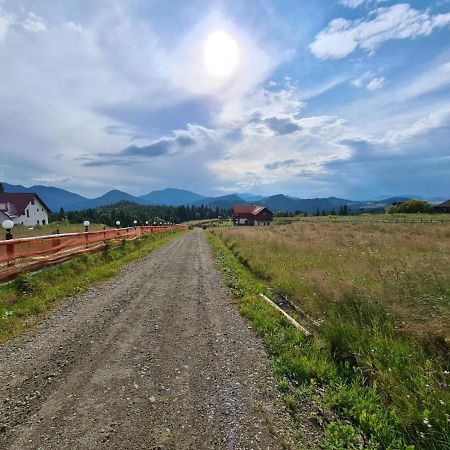 Pensiunea Zana Muntilor Piatra Fantanele Exterior foto